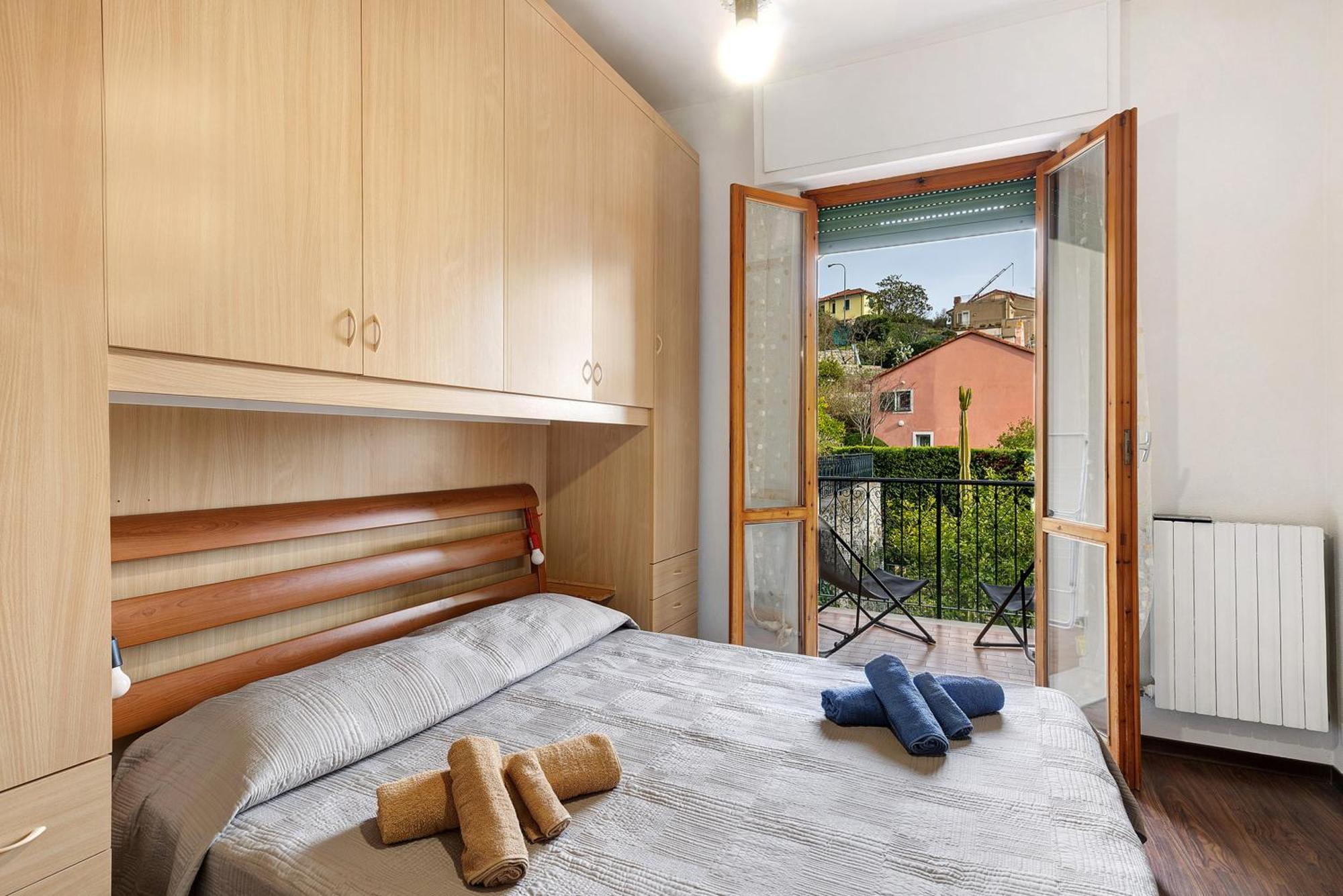 Bilocale Sul Borgo Finale Ligure Exterior foto
